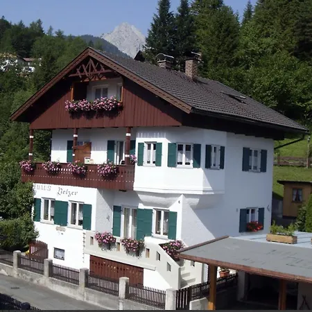 Haus Pelzer Apartment Mittenwald Exterior photo