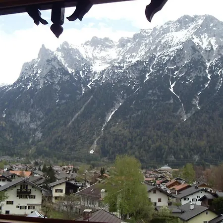 Haus Pelzer Apartment Mittenwald Exterior photo